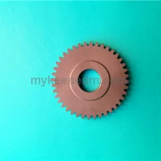Gear pinch roller